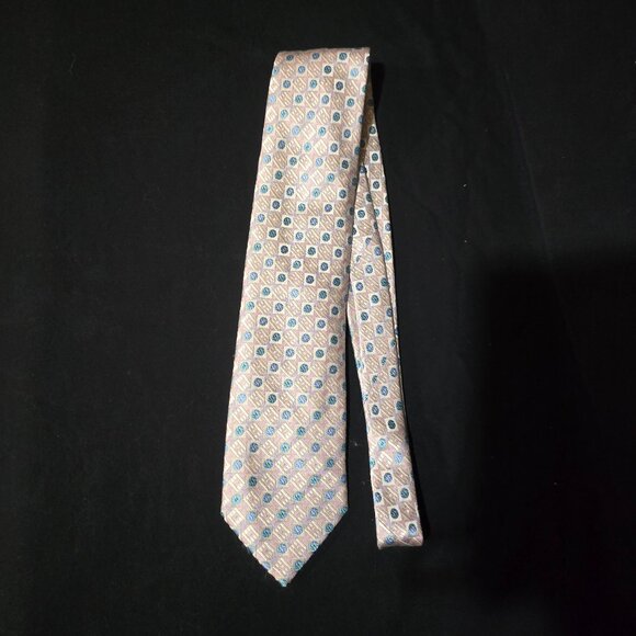Dolcepunta Made in Italy Silk Necktie - Pink White Blue Geo - 3 3/4" x 61" - Picture 2 of 5
